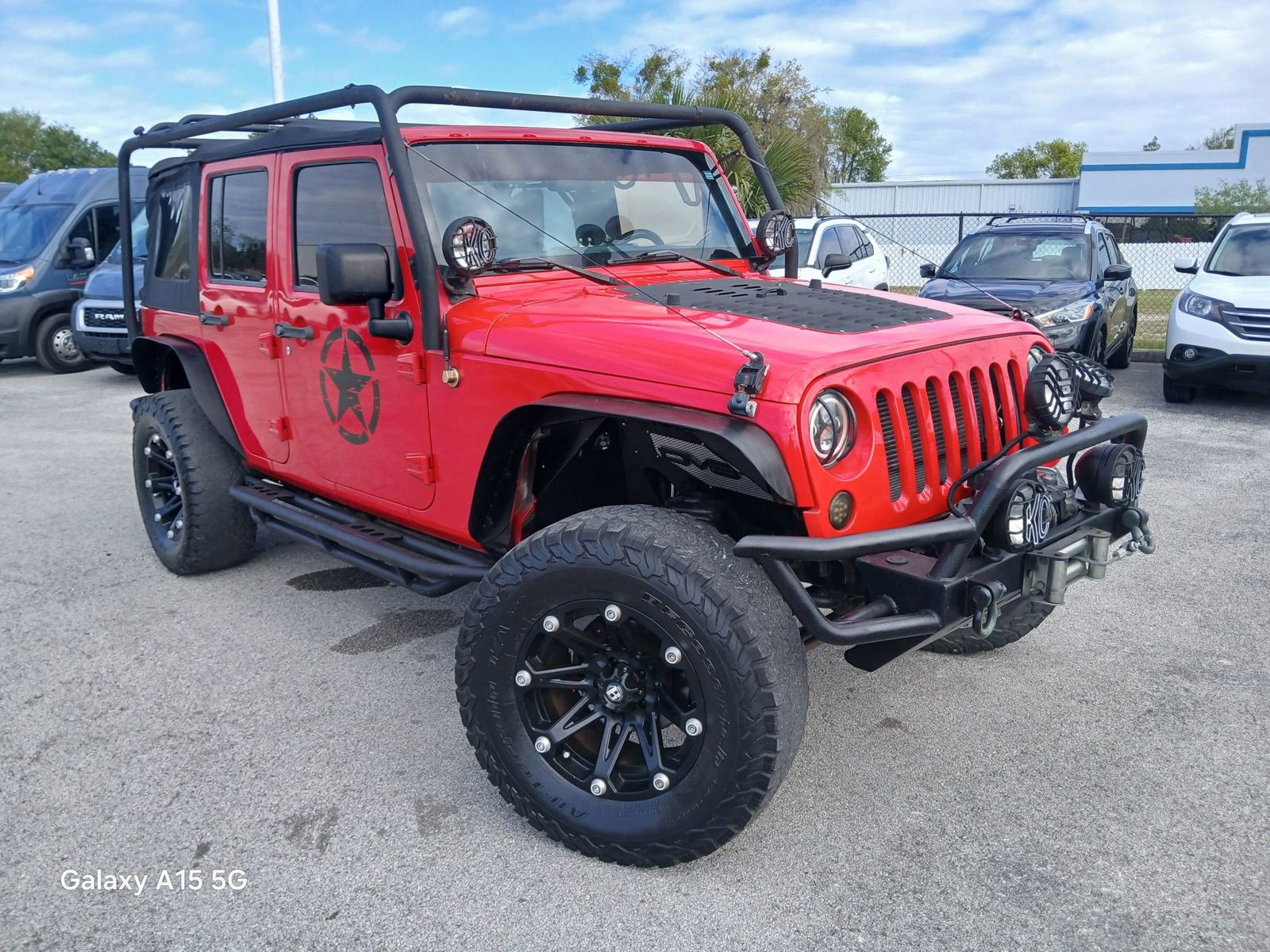 Used 2015 Jeep Wrangler Unlimited Sahara w/ Connectivity Group AWD/4WD image 1