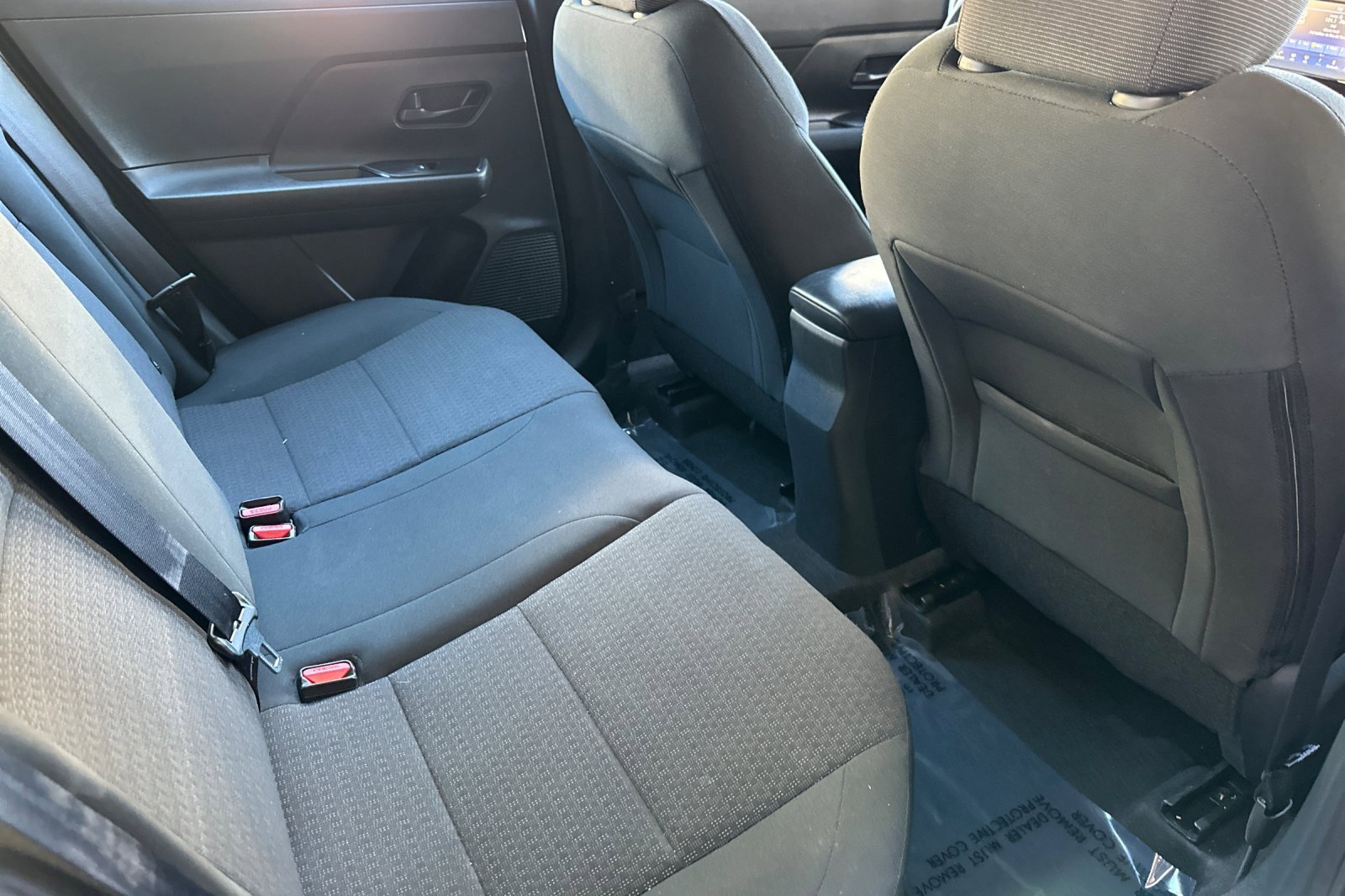 Used 2025 Nissan Kicks S image 18