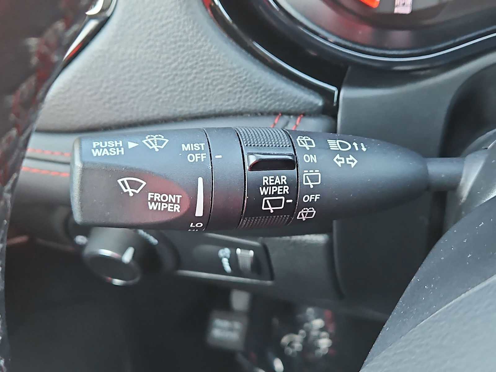 Used 2024 Dodge Durango GT image 26