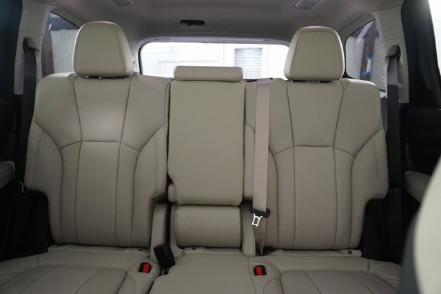 New 2025 Subaru Ascent Limited image 20