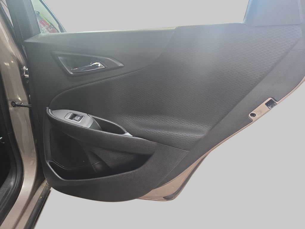 Used 2023 Chevrolet Malibu LT FWD image 14
