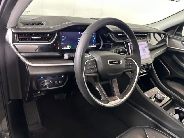 Used 2023 Jeep Grand Cherokee 4WD 4xe w/ Luxury Tech Group II image 13