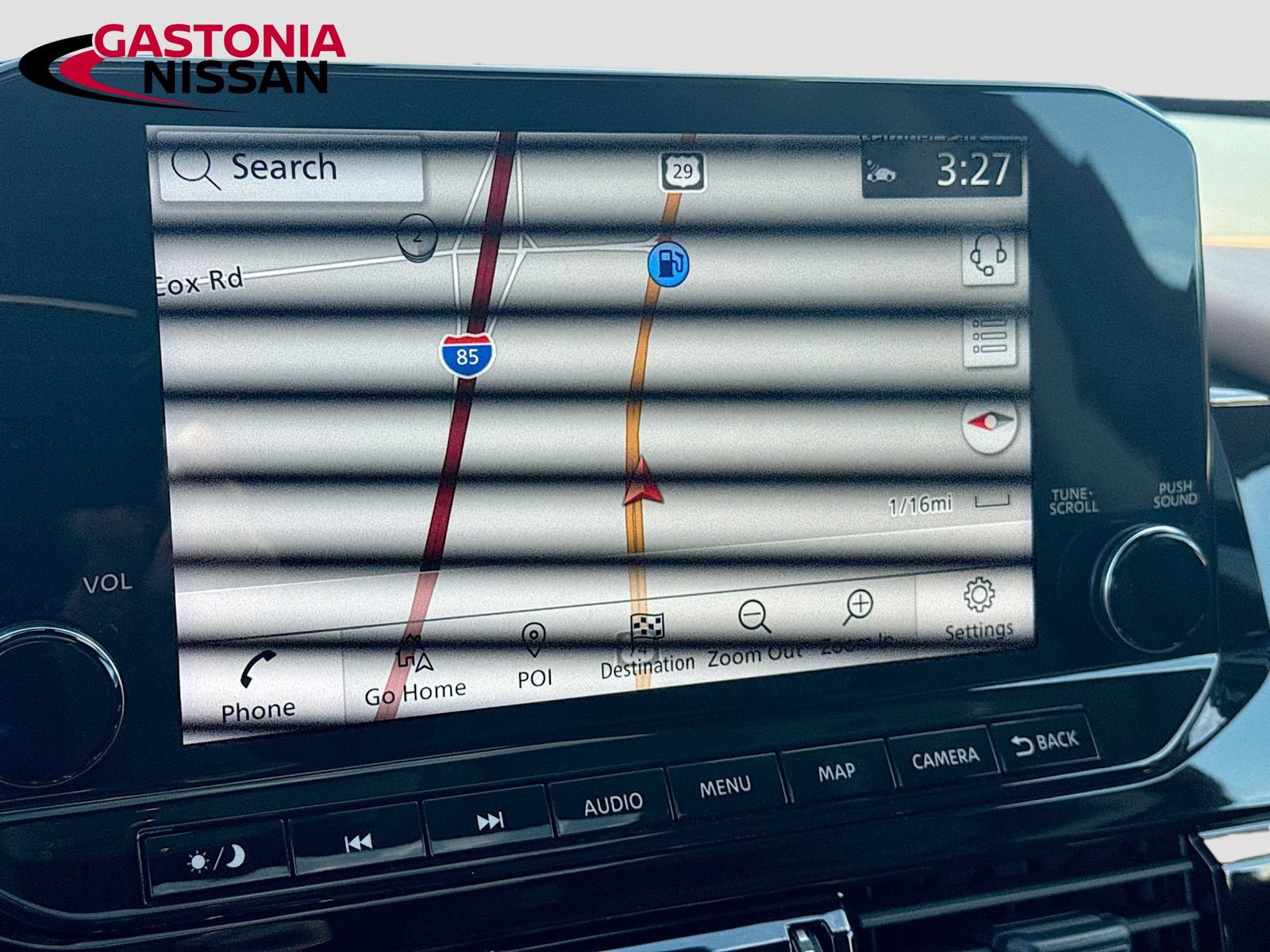 Used 2024 Nissan Pathfinder Platinum w/ Cargo Package FWD image 17
