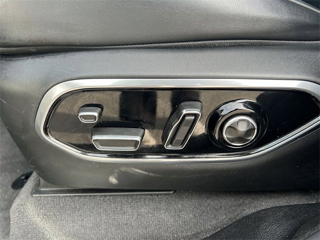 Used 2021 Jeep Grand Cherokee L Overland w/ Luxury Tech Group IV image 29