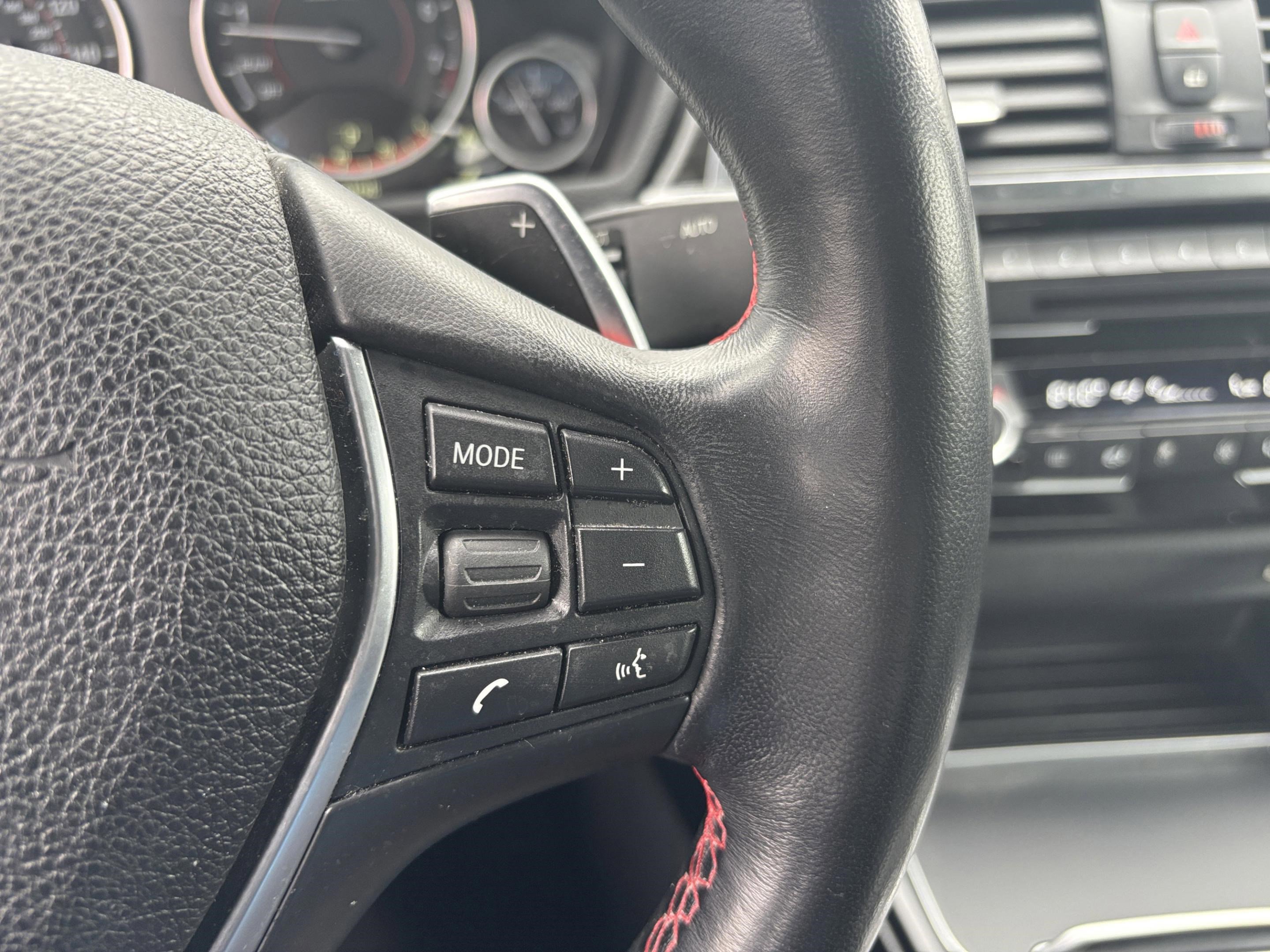 Used 2019 BMW 430i Coupe w/ Convenience Package image 9