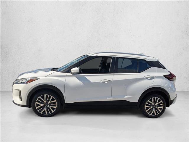 Certified 2023 Nissan Kicks SV image 9
