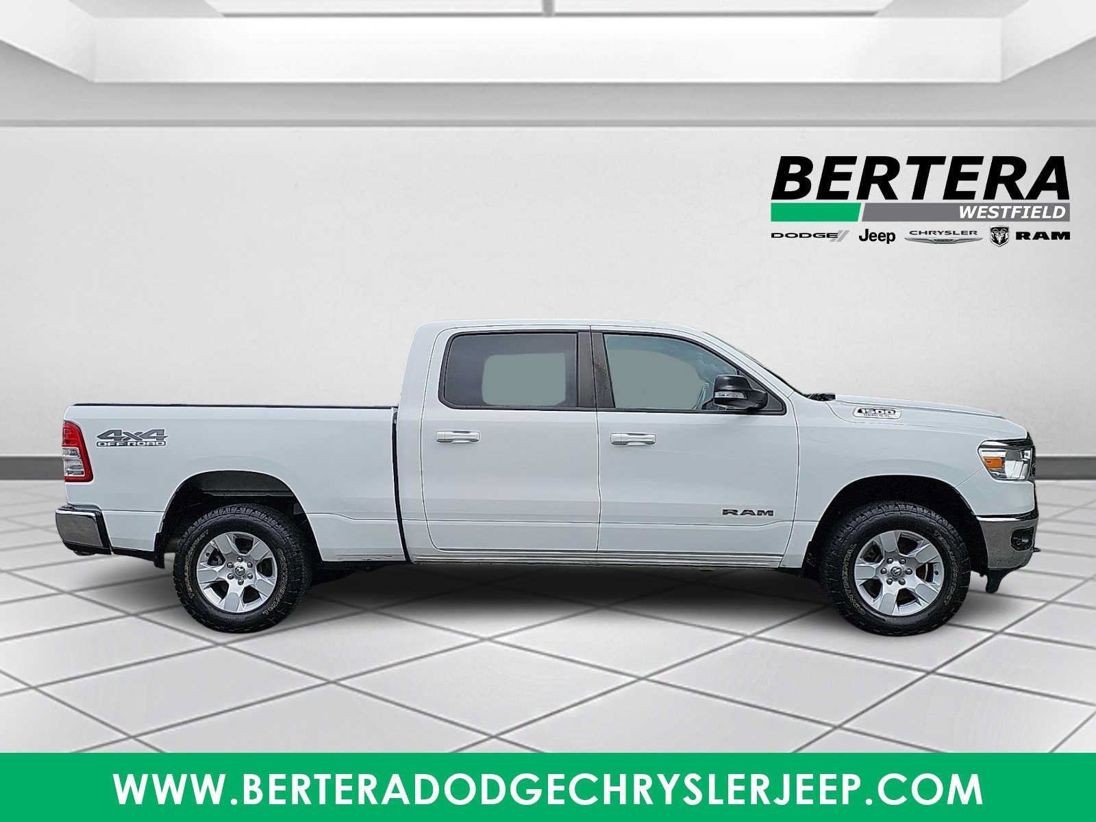 Used 2022 RAM 1500 Big Horn AWD/4WD image 7