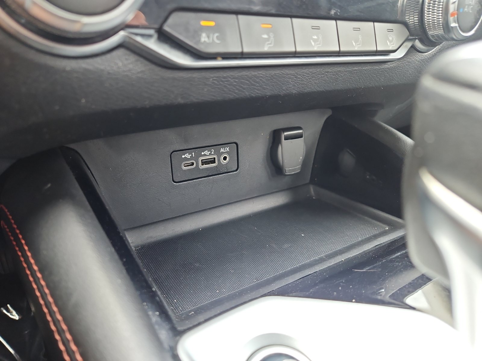Used 2023 Nissan Altima 2.5 SR AWD/4WD image 19