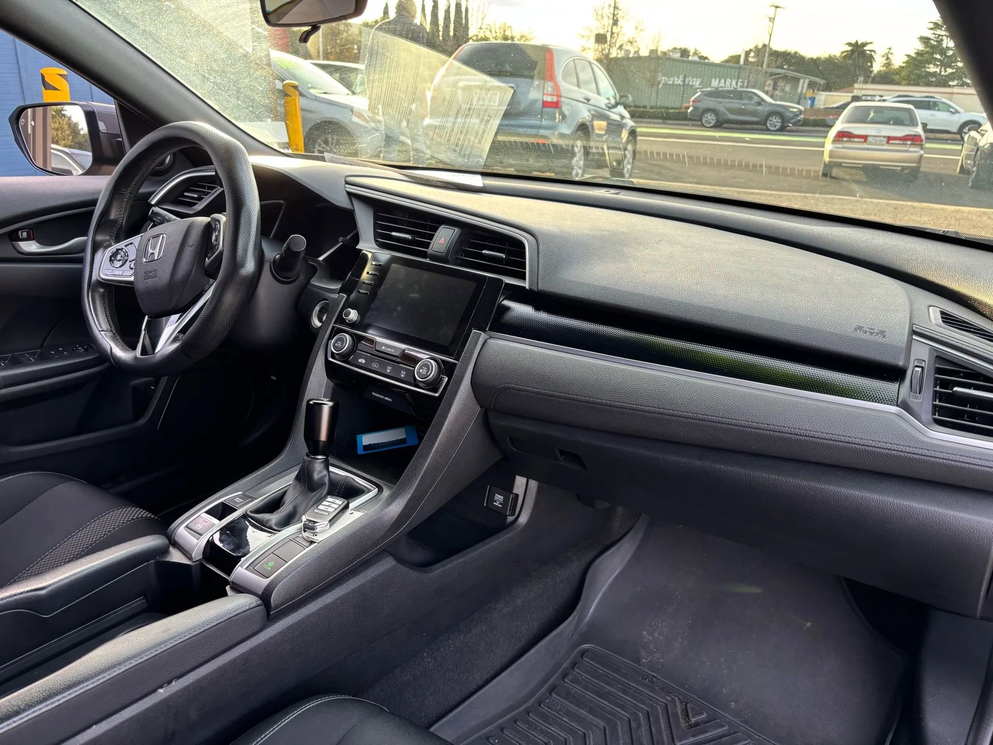 Used 2019 Honda Civic Sport image 11