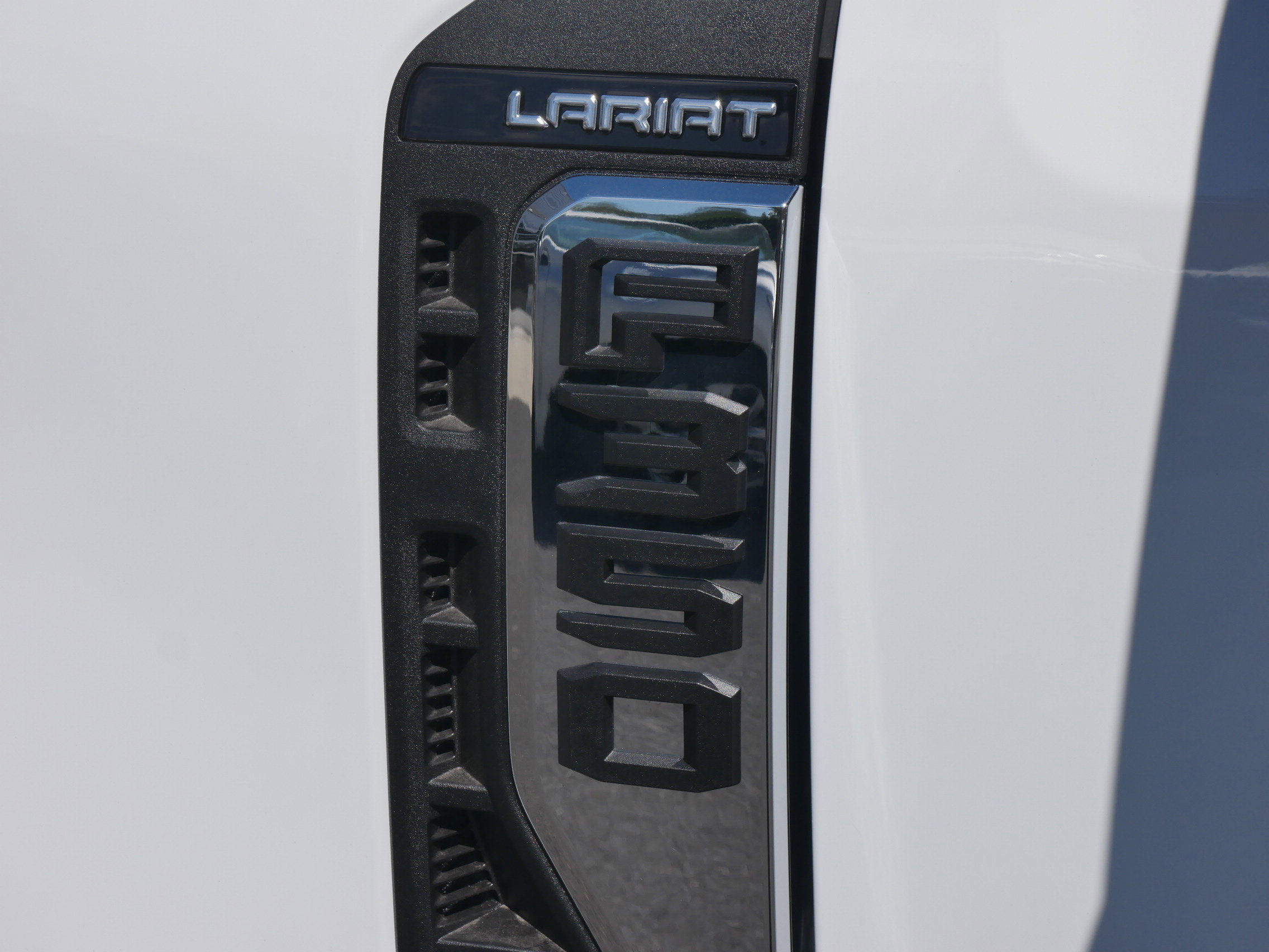 New 2025 Ford F350 Lariat w/ Lariat Ultimate Package image 18