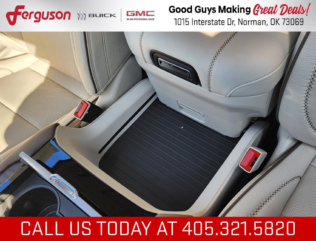 New 2026 GMC Yukon Denali w/ Denali Reserve Package AWD/4WD image 39