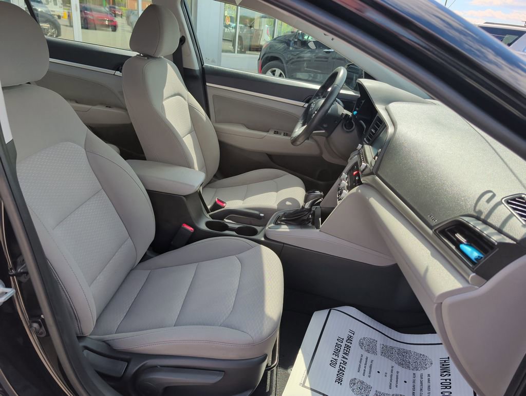Used 2019 Hyundai Elantra Value Edition w/ Cargo Package FWD image 22