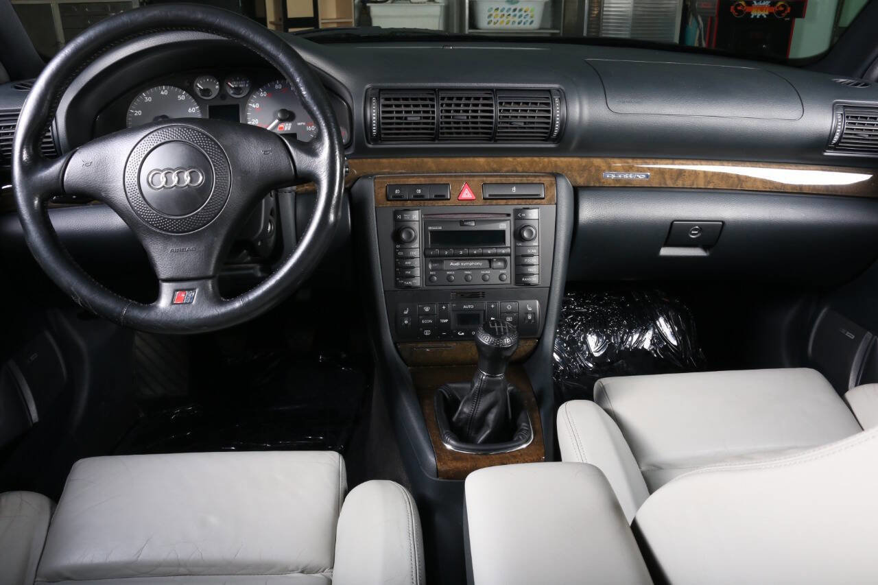 Used 2000 Audi S4 Sedan image 5