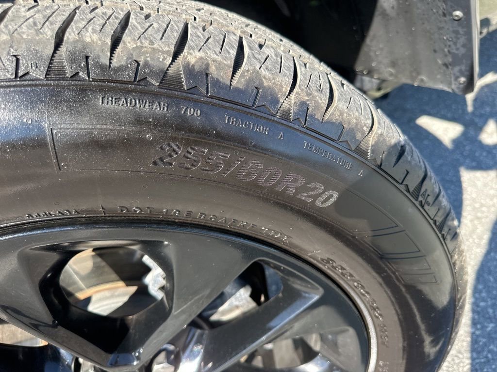 Used 2024 Jeep Wrangler Unlimited Sahara image 30