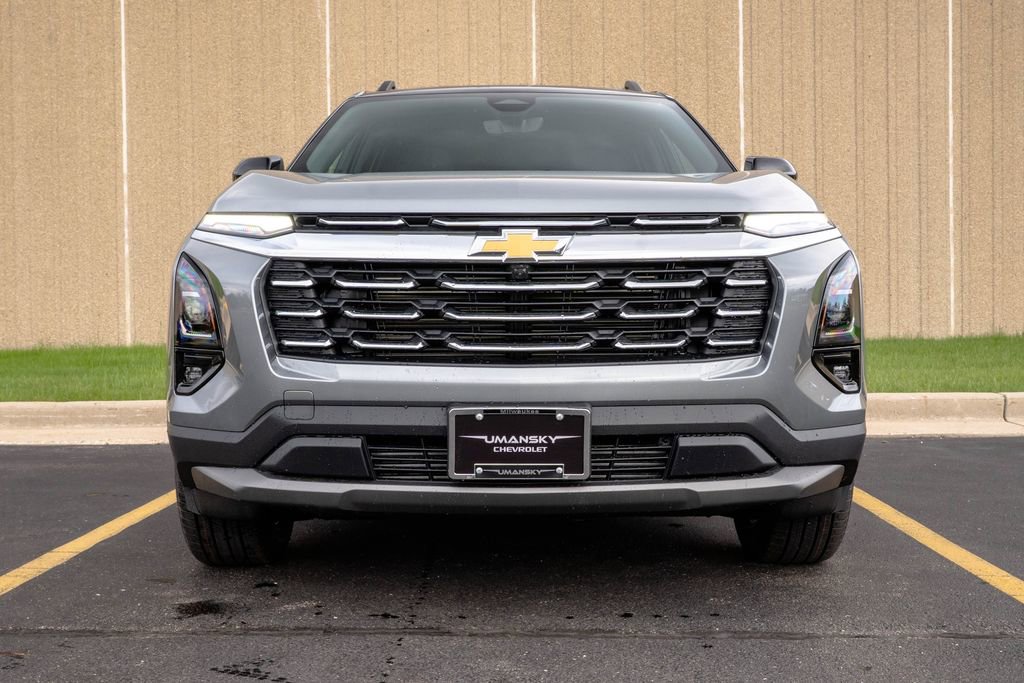 New 2026 Chevrolet Equinox LT w/ Safety and Technology Package image 3