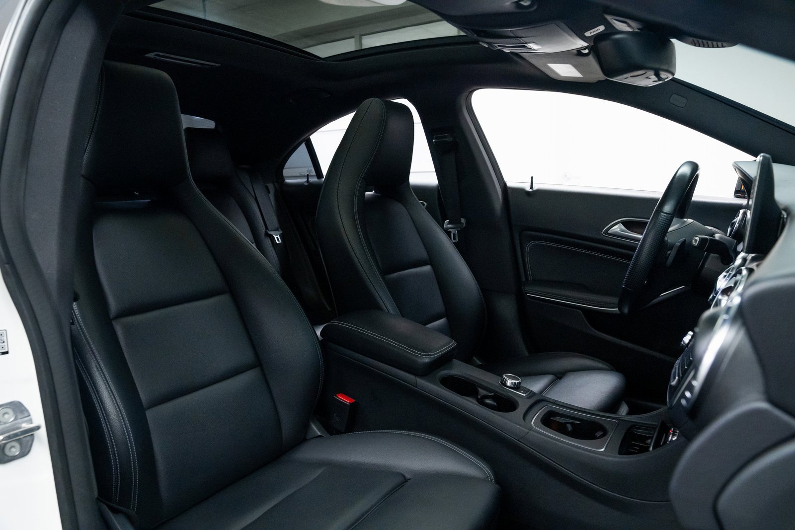 Used 2019 Mercedes-Benz CLA 250 CLA 250 image 25