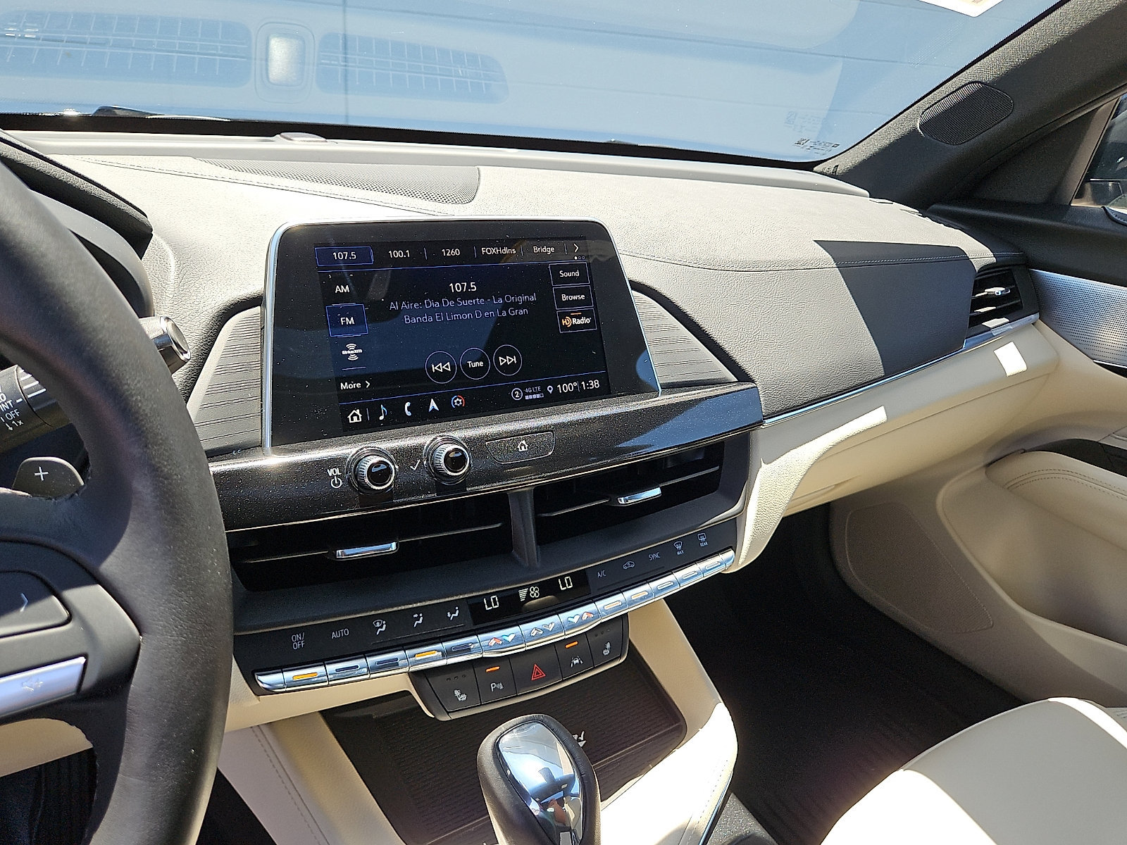 Certified 2025 Cadillac CT4 Luxury w/ Sun And Sound Package RWD image 21