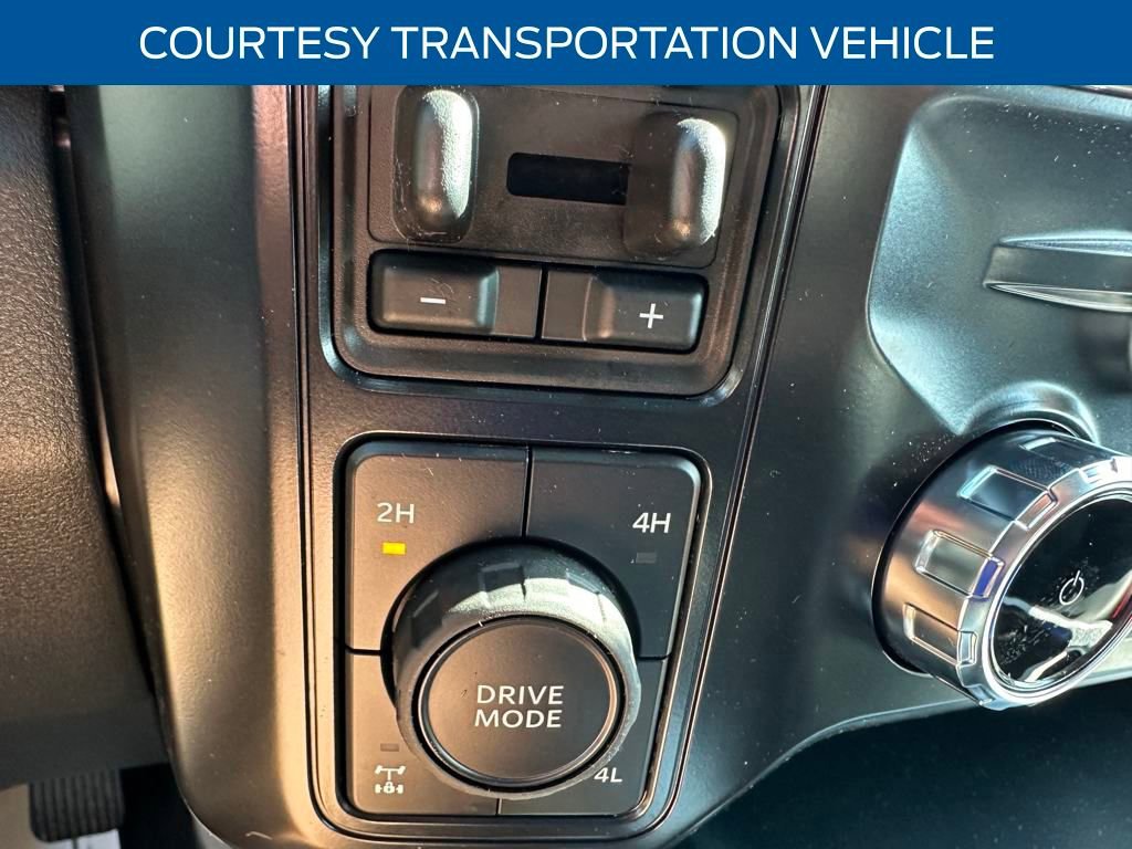 New 2025 Ford F350 Lariat w/ Lariat Ultimate Package image 11