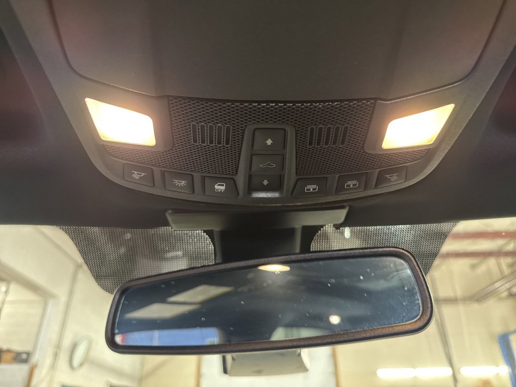 Used 2015 Ford F150 Lariat w/ Equipment Group 502A Luxury image 29