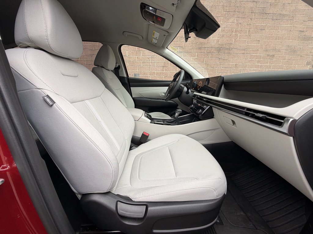New 2025 Hyundai Tucson SEL image 24