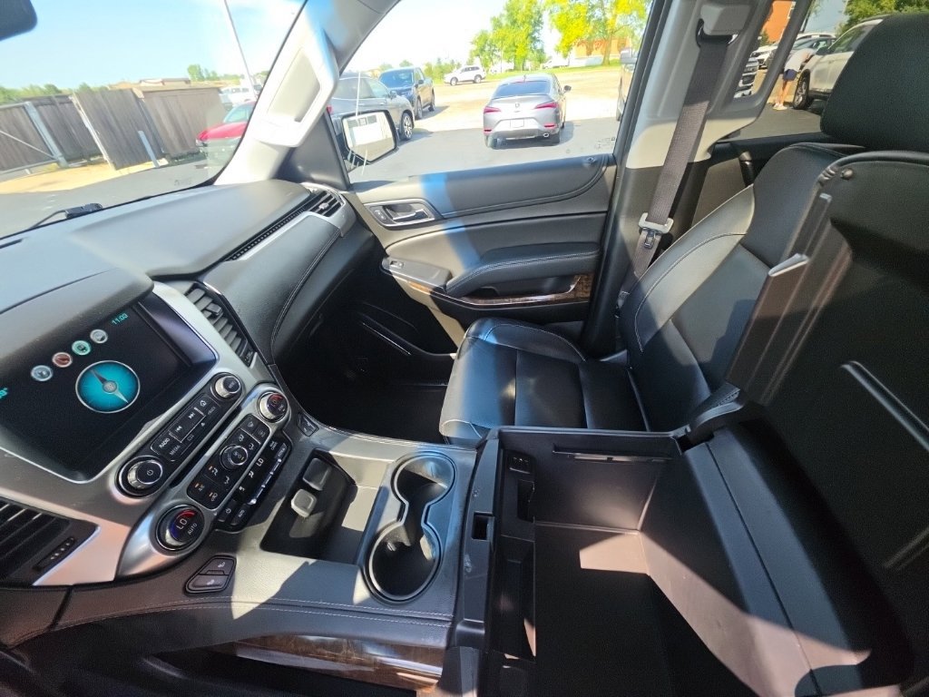 Used 2019 Chevrolet Tahoe LT AWD/4WD image 24