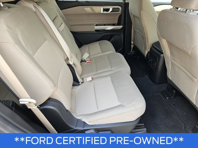 Used 2023 Ford Explorer XLT AWD/4WD image 14