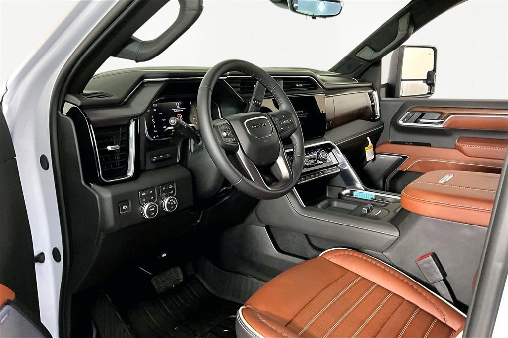 New 2026 GMC Sierra 2500 Denali Ultimate w/ Max Trailering Package image 8