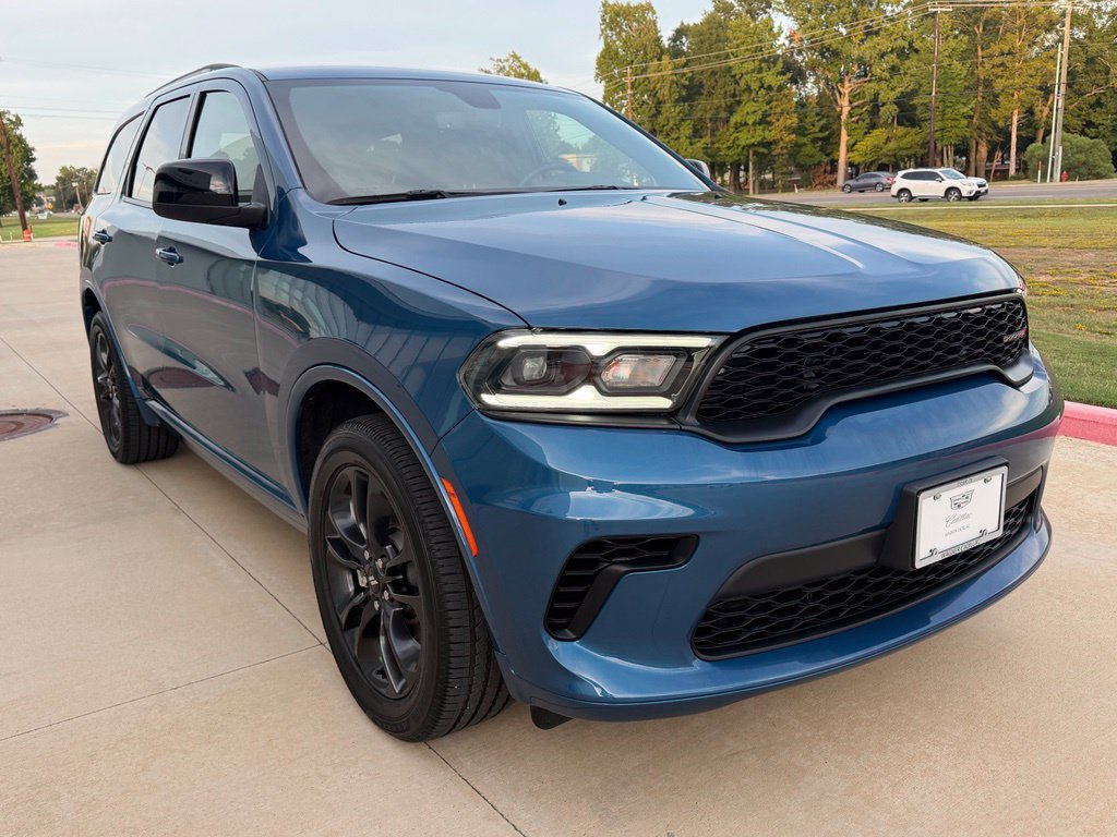 Used 2025 Dodge Durango GT w/ Blacktop Package RWD image 9