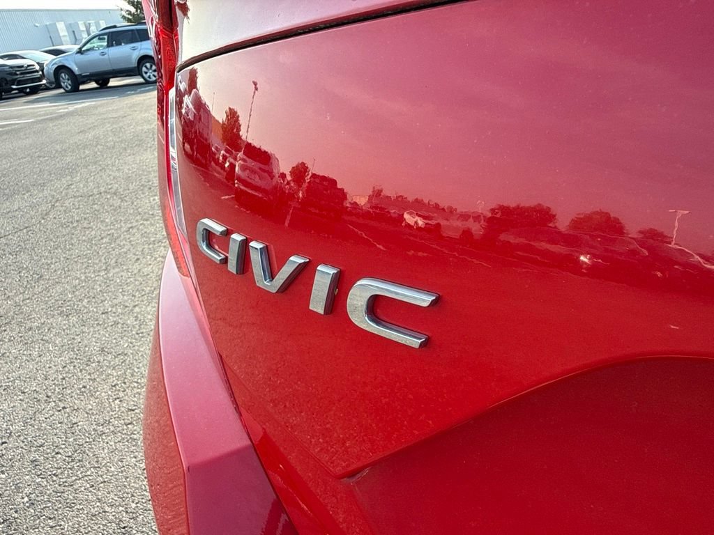 Used 2017 Honda Civic EX-T image 3