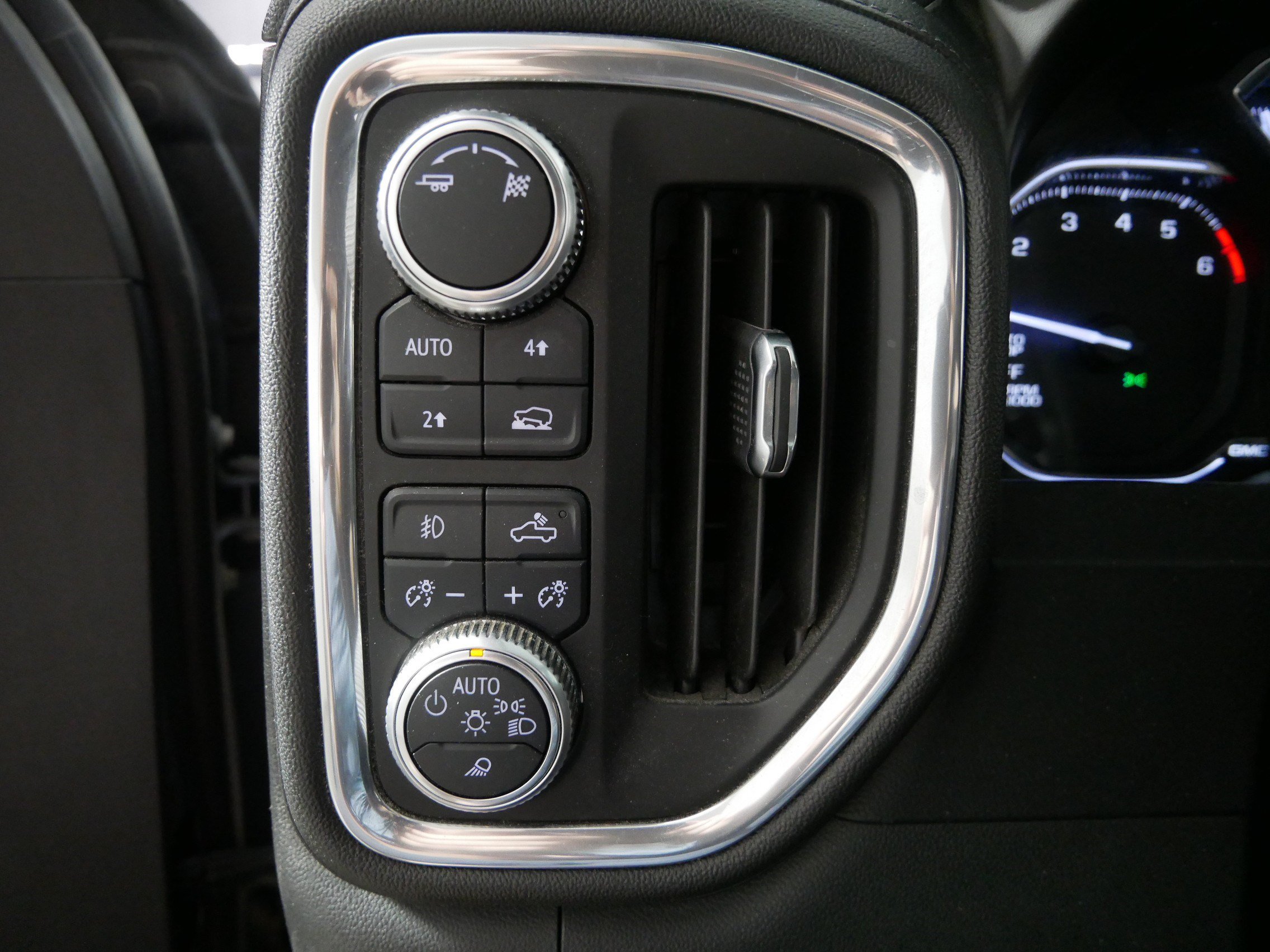 Certified 2019 GMC Sierra 1500 SLT w/ SLT Premium Plus Package AWD/4WD image 26