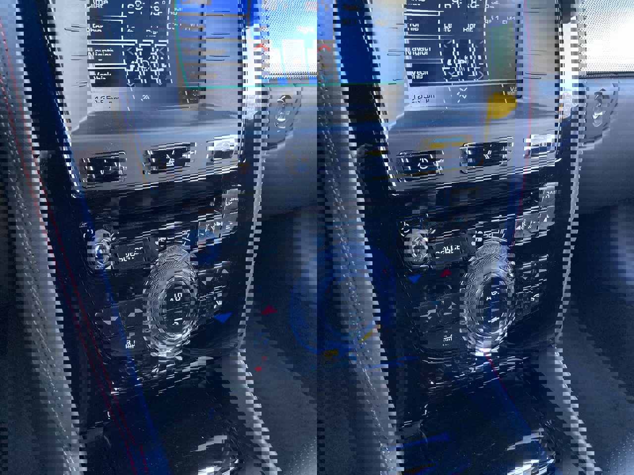 Used 2014 Jaguar XKR R image 25