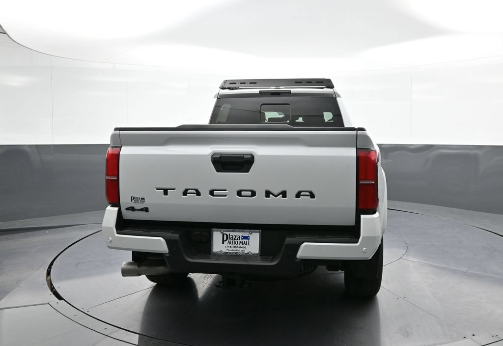New 2024 Toyota Tacoma TRD Sport w/ TRD Sport Upgrade Package AWD/4WD image 7