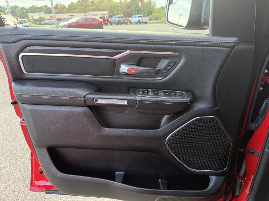 Used 2024 RAM 1500 Laramie image 40