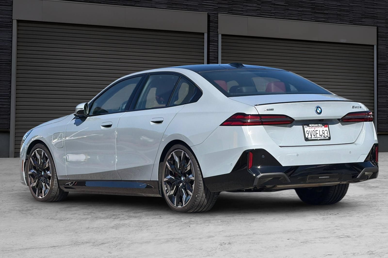 Used 2026 BMW 550e xDrive AWD/4WD image 6