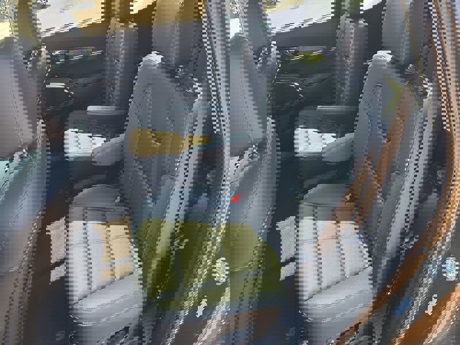 Used 2024 Kia Telluride SX w/ Towing Package image 15