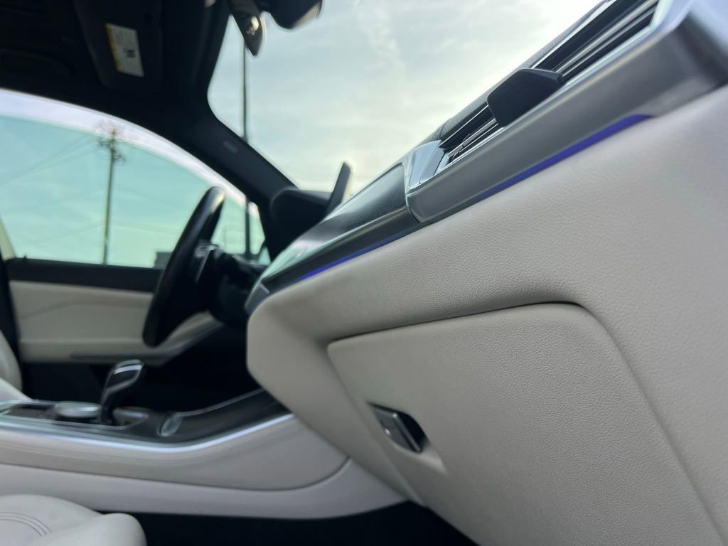 Used 2019 BMW X5 xDrive40i w/ Convenience Package image 32