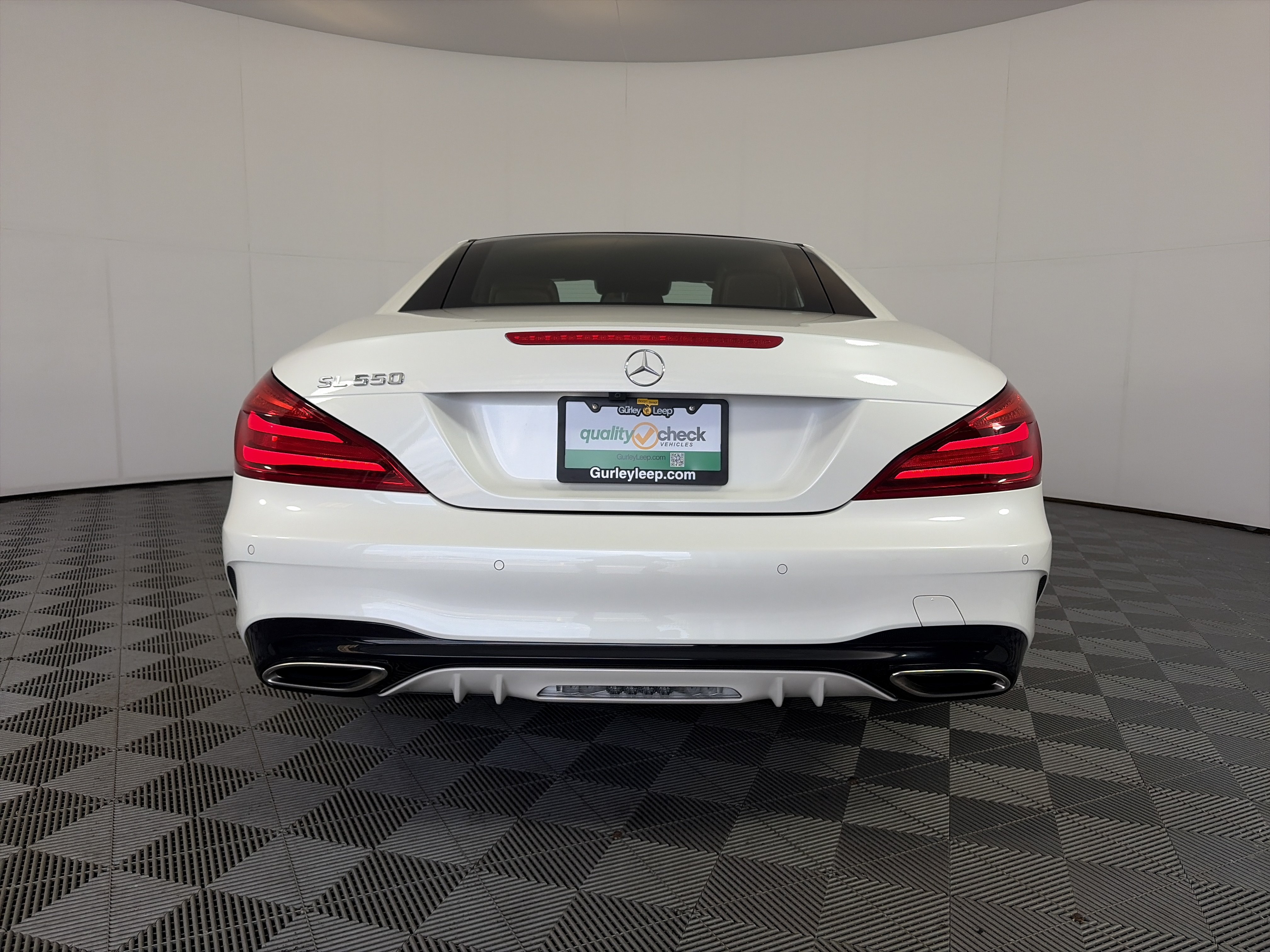 Used 2020 Mercedes-Benz SL 550 image 9