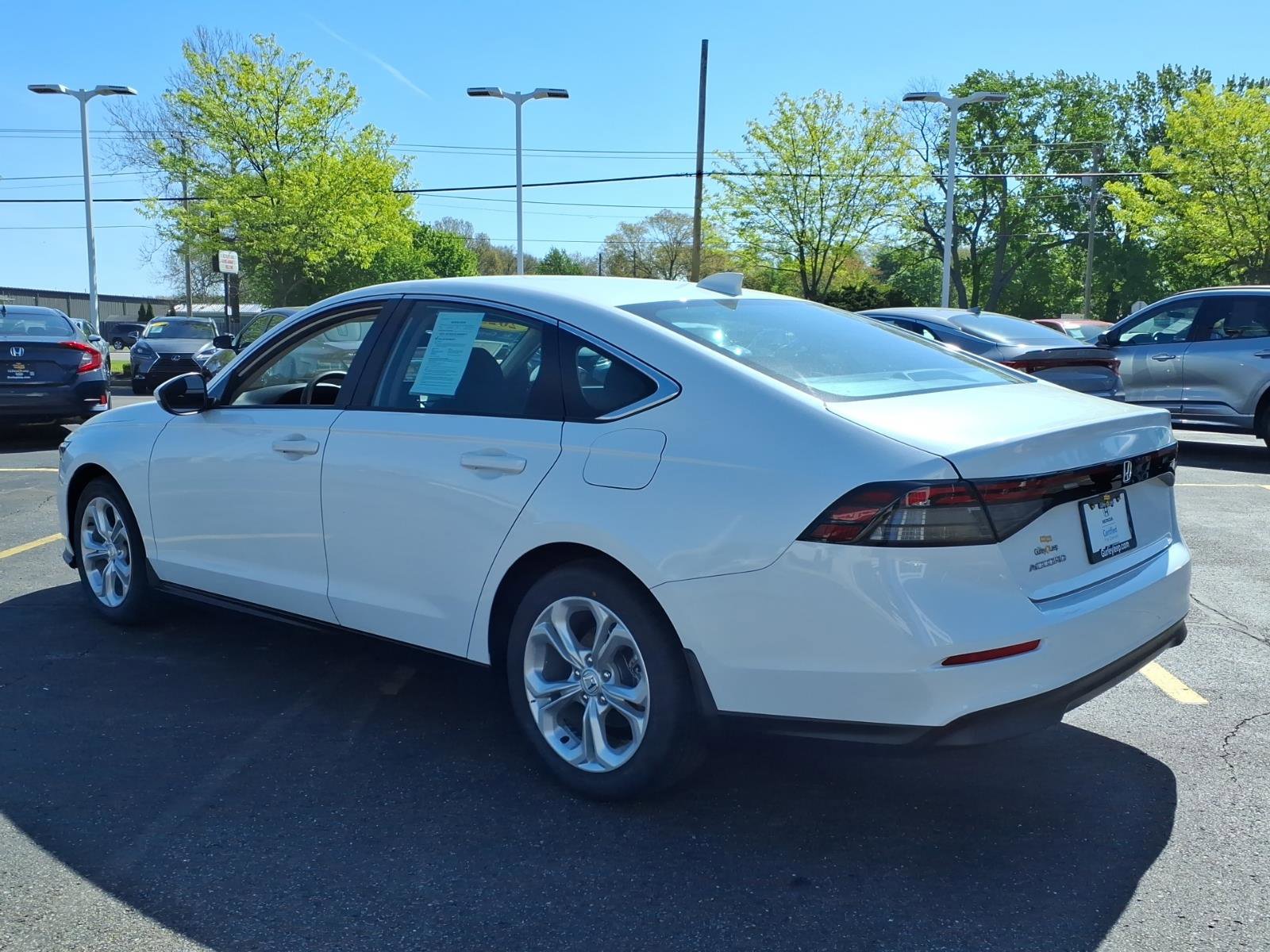 Certified 2023 Honda Accord LX image 8