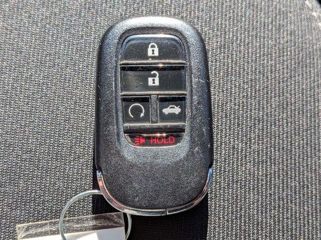 Used 2025 Honda Civic Sport image 31