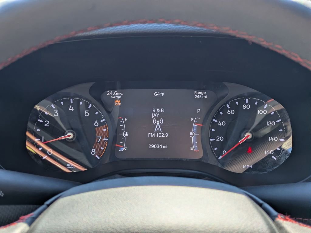 Used 2025 Jeep Compass Trailhawk image 16