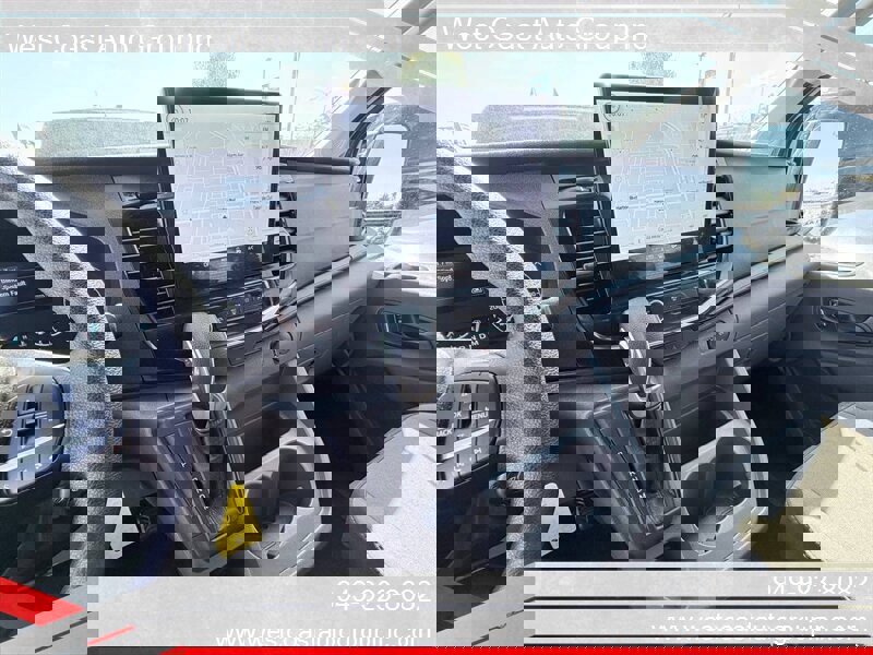 Used 2025 Ford Transit 350 XLT image 12