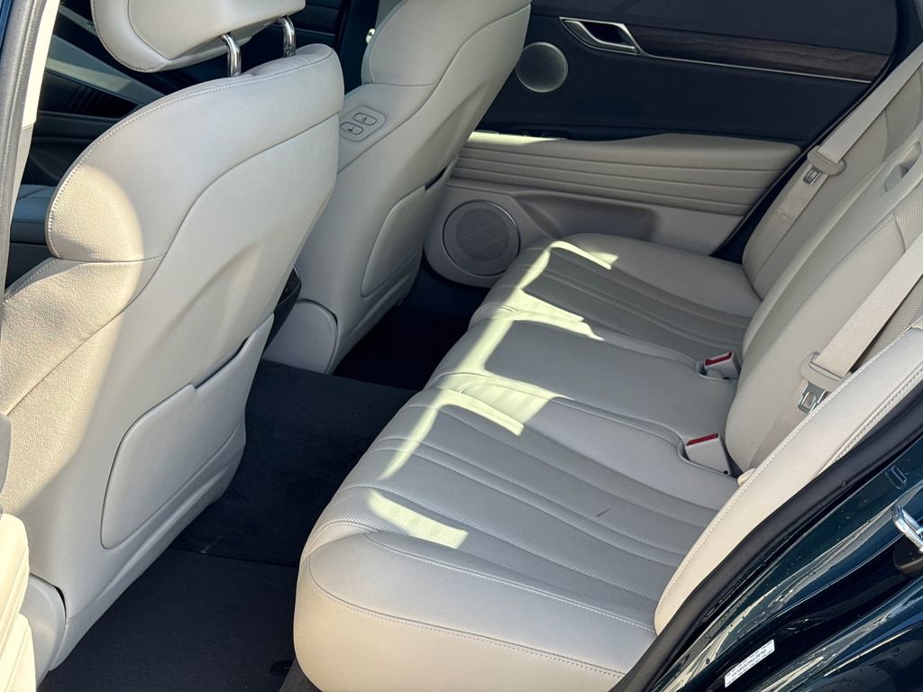 Used 2022 Genesis G80 2.5T w/ Prestige Package image 21