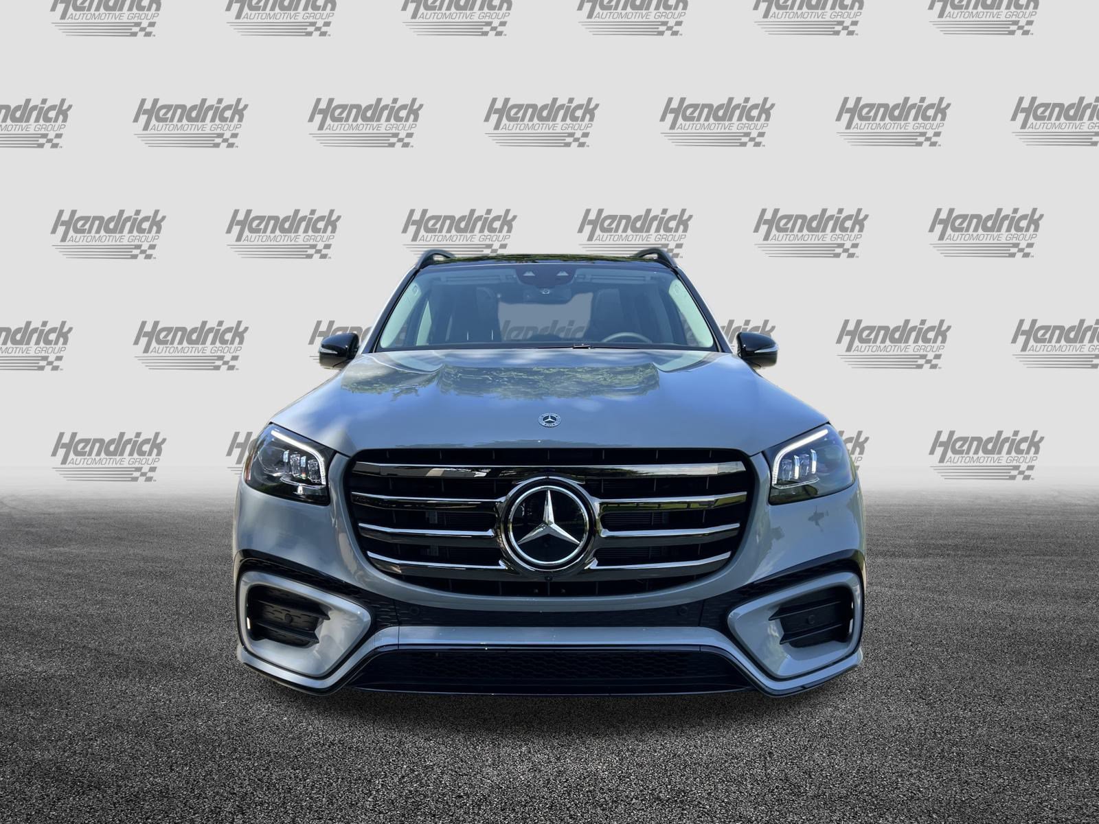 New 2026 Mercedes-Benz GLS 450 4MATIC image 3