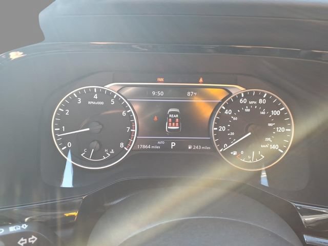 Certified 2024 Nissan Pathfinder SL w/ SL Premium Package AWD/4WD image 20