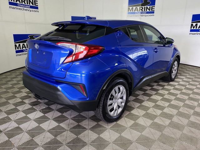 Used 2019 Toyota C-HR LE FWD image 13