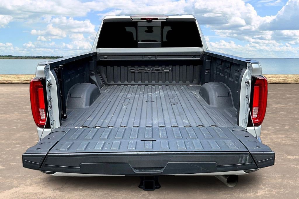 Used 2020 GMC Sierra 2500 Denali w/ Denali Ultimate Package AWD/4WD image 9