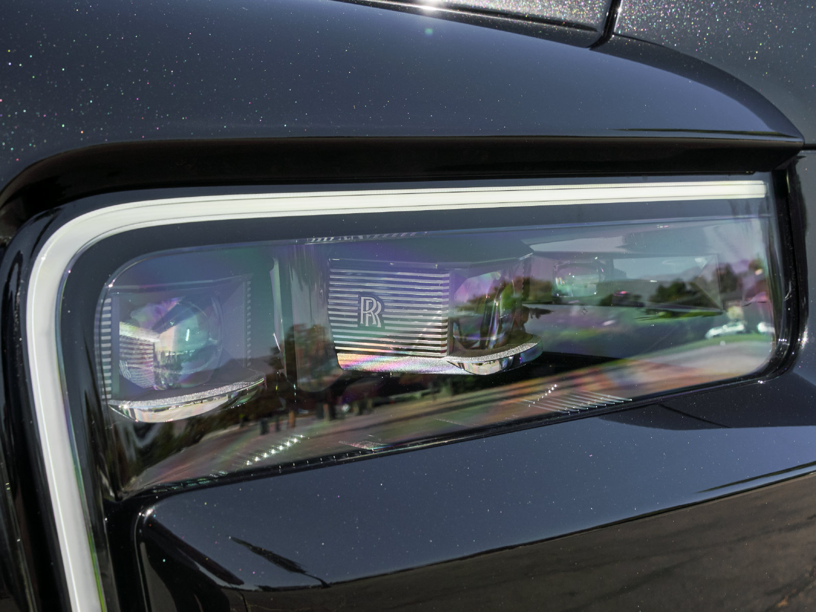 New 2027 Rolls-Royce Cullinan Black Badge AWD/4WD image 35