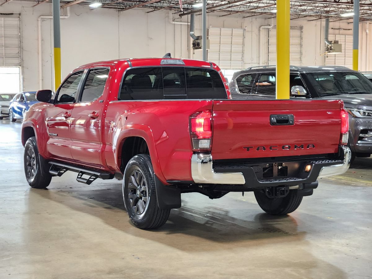 Used 2022 Toyota Tacoma SR5 RWD image 11