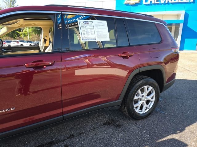 Used 2022 Jeep Grand Cherokee L Limited w/ Luxury Tech Group II image 42