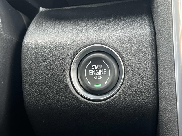 New 2026 GMC Acadia Denali w/ Super Cruise Package image 30